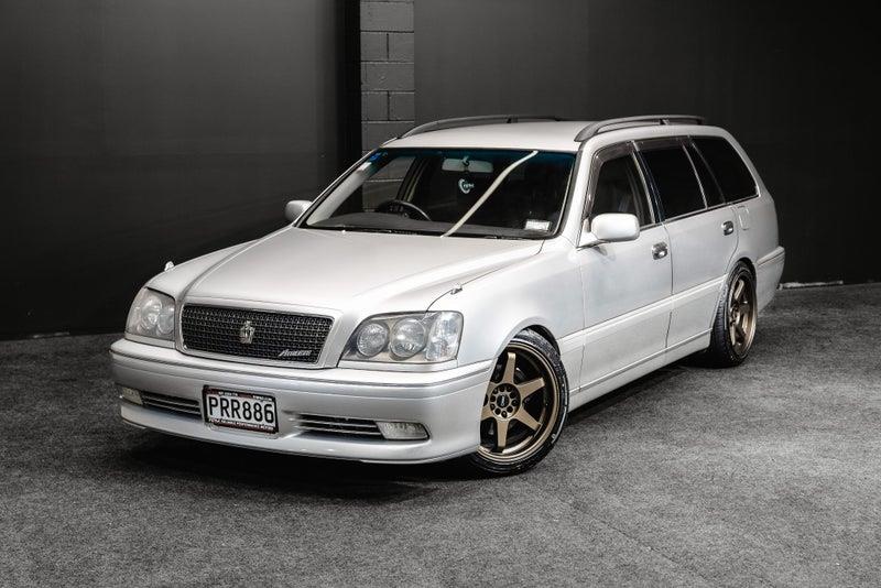 2000 Toyota Crown