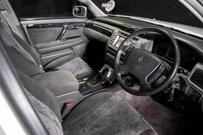 2000 Toyota Crown - Thumbnail