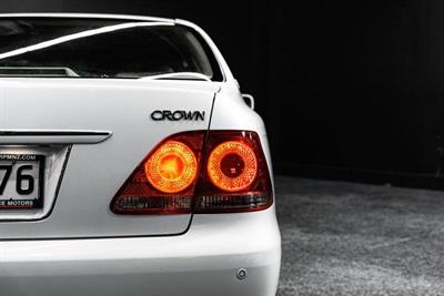 2005 Toyota Crown - Thumbnail