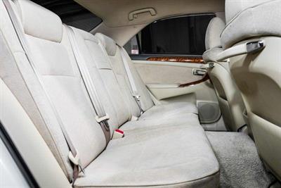 2005 Toyota Crown - Thumbnail
