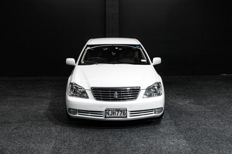 2005 Toyota Crown