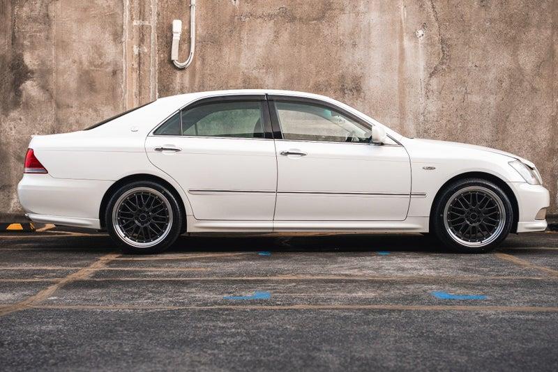 2005 Toyota Crown