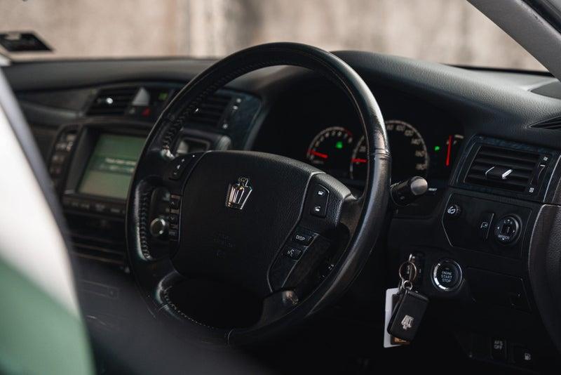 2005 Toyota Crown