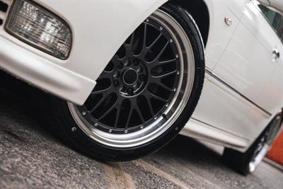 2005 Toyota Crown - Thumbnail