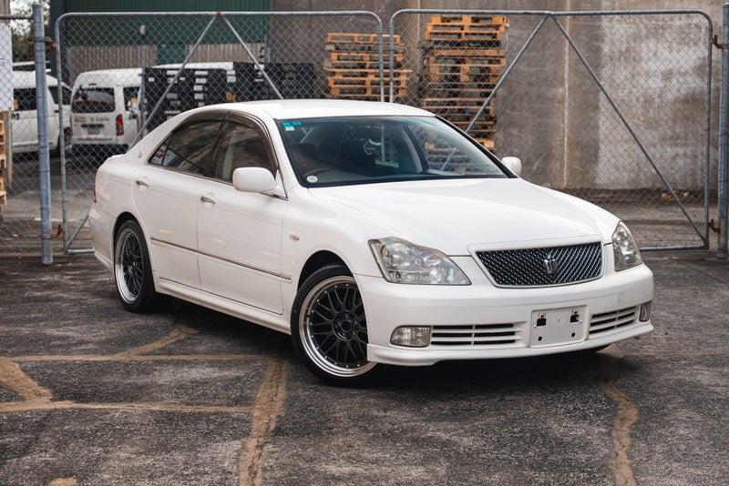 2005 Toyota Crown