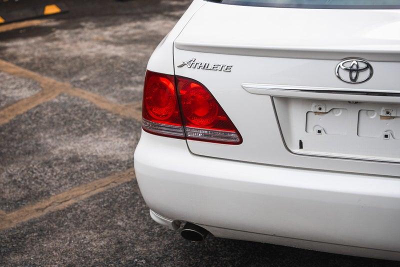 2005 Toyota Crown