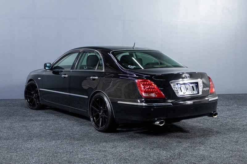 2004 Toyota Crown