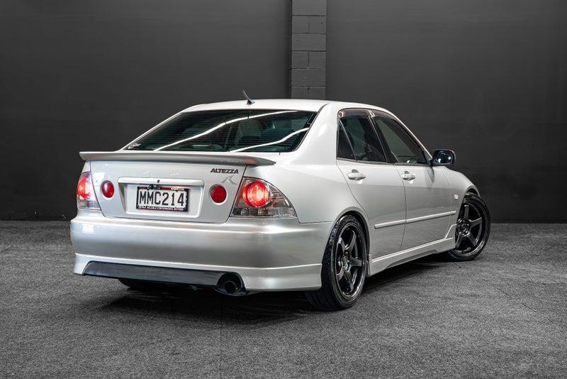 1999 Toyota Altezza