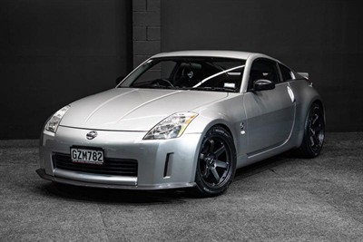 2005 Nissan Fairlady - Thumbnail