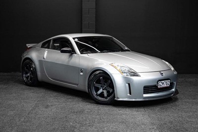 2005 Nissan Fairlady - Thumbnail