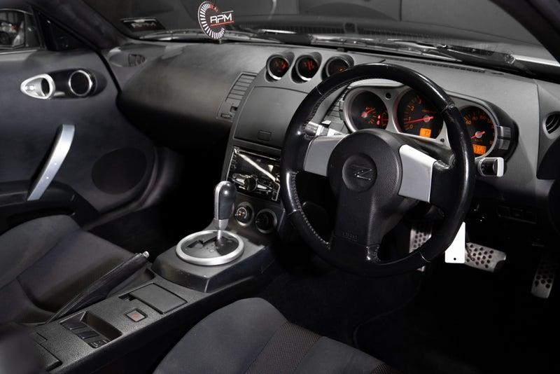 2005 Nissan Fairlady