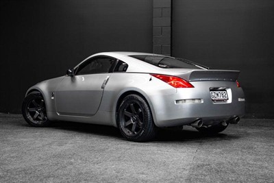 2005 Nissan Fairlady - Thumbnail