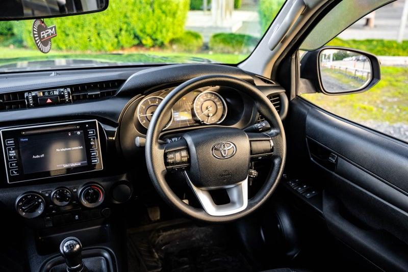 2017 Toyota Hilux