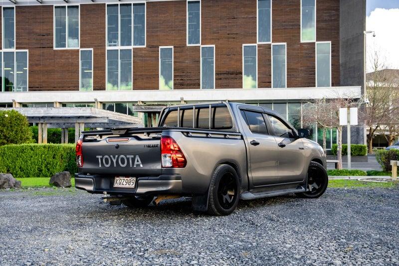 2017 Toyota Hilux