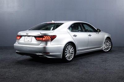 2013 Lexus LS 460 - Thumbnail
