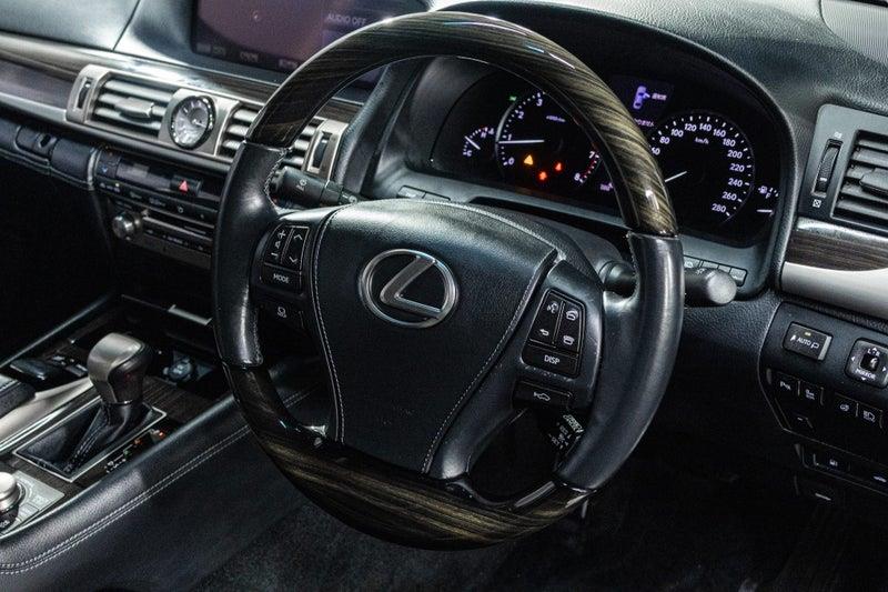 2013 Lexus LS 460