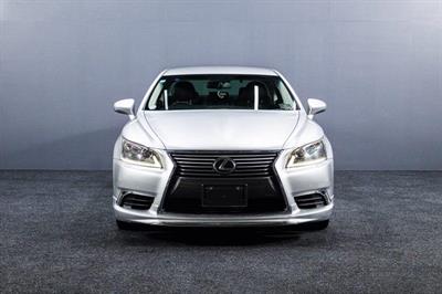 2013 Lexus LS 460 - Thumbnail