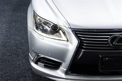 2013 Lexus LS 460 - Thumbnail