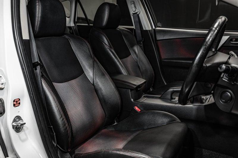 2010 Mazda Axela