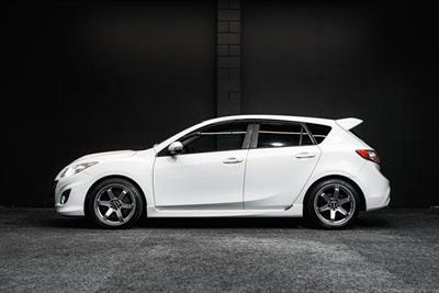 2010 Mazda Axela - Thumbnail