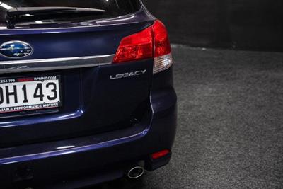 2009 Subaru Legacy - Thumbnail