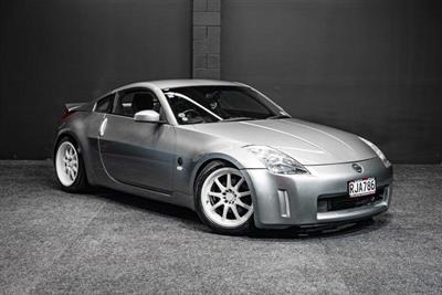 2005 Nissan Fairlady - Thumbnail