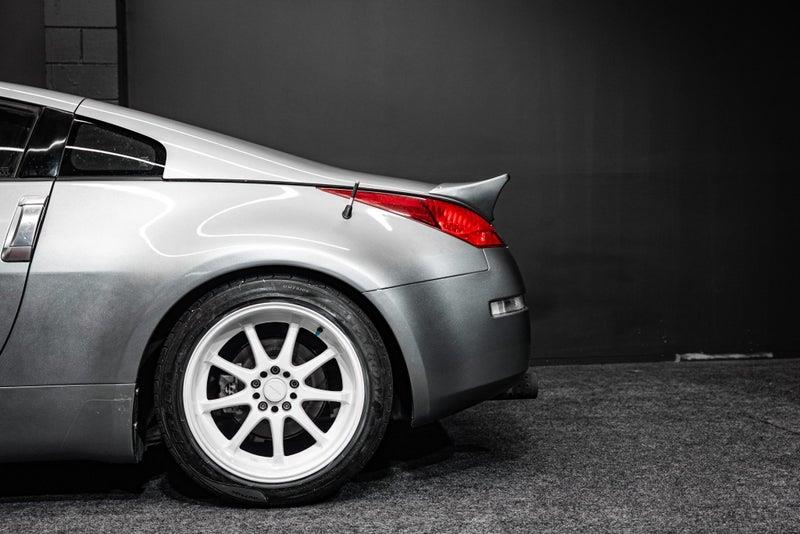 2005 Nissan Fairlady
