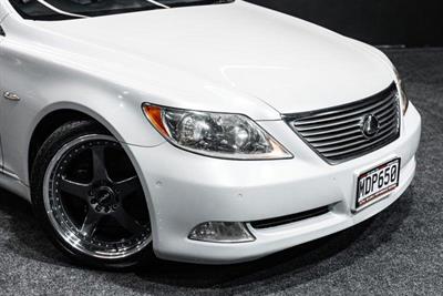 2007 Lexus LS 460 - Thumbnail