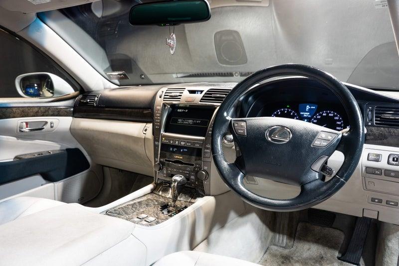 2007 Lexus LS 460