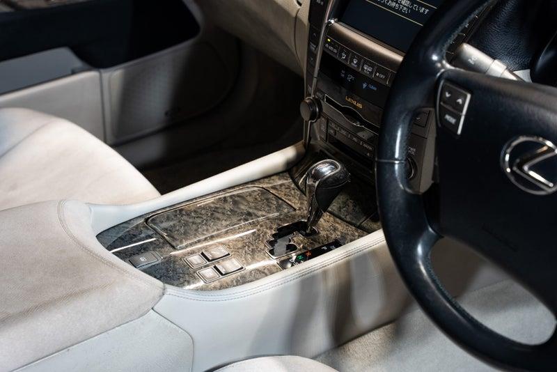 2007 Lexus LS 460