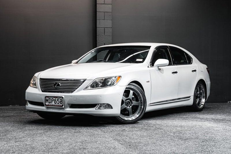 2007 Lexus LS 460