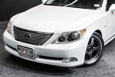 2007 Lexus LS 460 - Thumbnail
