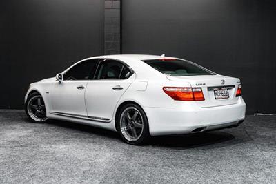 2007 Lexus LS 460 - Thumbnail