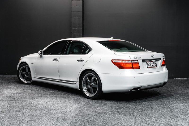 2007 Lexus LS 460