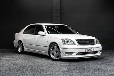 2000 Toyota Celsior - Thumbnail