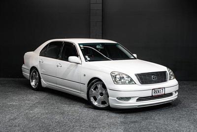 2000 Toyota Celsior - Thumbnail