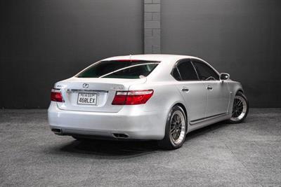 2007 Lexus LS 460 - Thumbnail