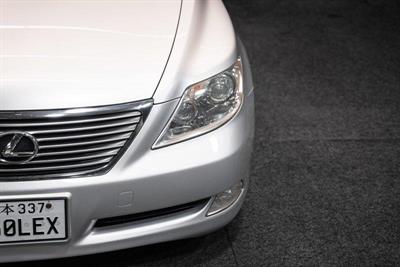 2007 Lexus LS 460 - Thumbnail