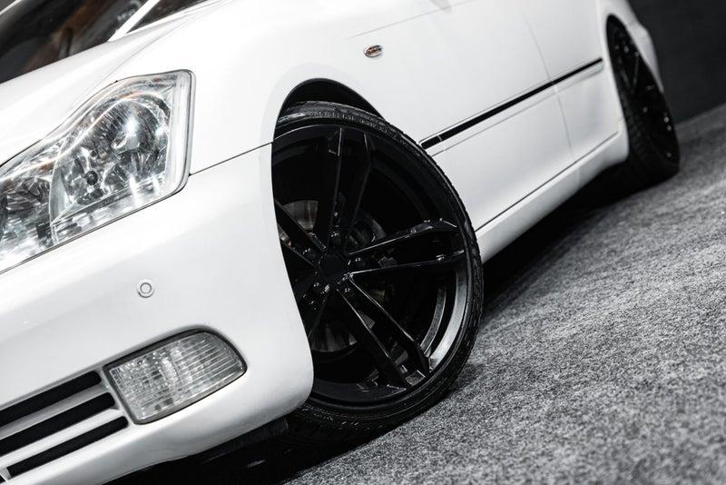 2004 Toyota Crown