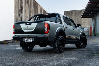 2018 Nissan Navara - Thumbnail