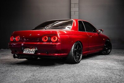 1992 Nissan Skyline - Thumbnail