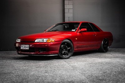 1992 Nissan Skyline - Thumbnail