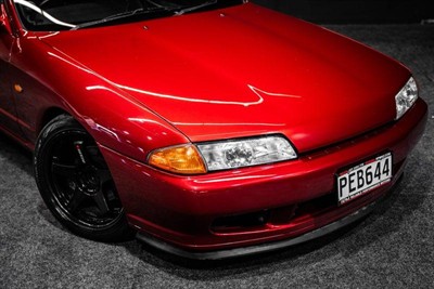 1992 Nissan Skyline - Thumbnail