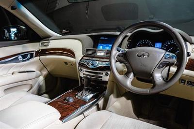 2016 Nissan Fuga - Thumbnail