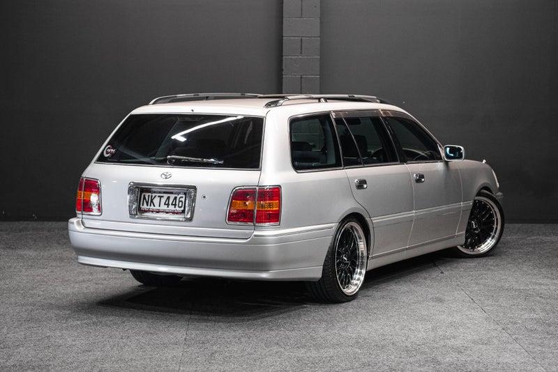 2000 Toyota Crown