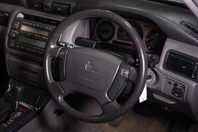2000 Toyota Crown - Thumbnail