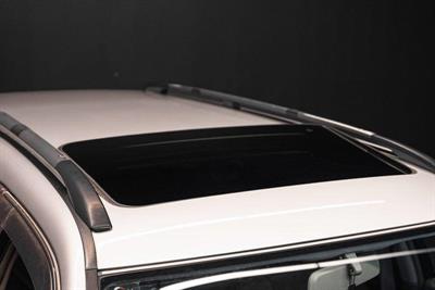 2000 Toyota Crown - Thumbnail