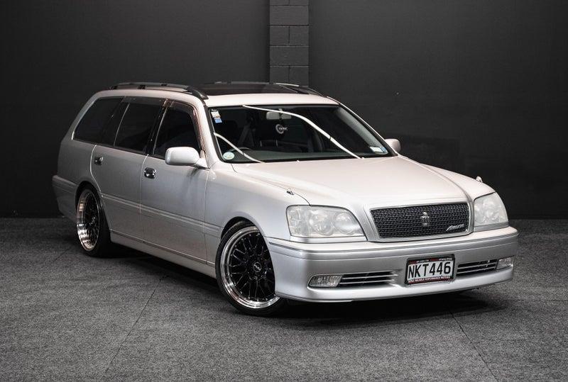 2000 Toyota Crown