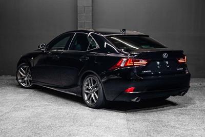 2013 Lexus IS 350 - Thumbnail