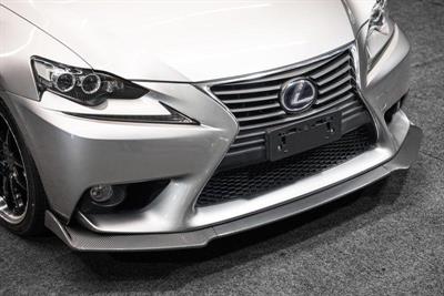 2014 Lexus IS 300h - Thumbnail